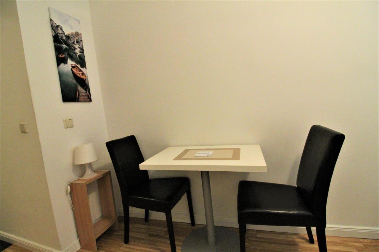 Small Studio Close To City Center Βιέννη Εξωτερικό φωτογραφία