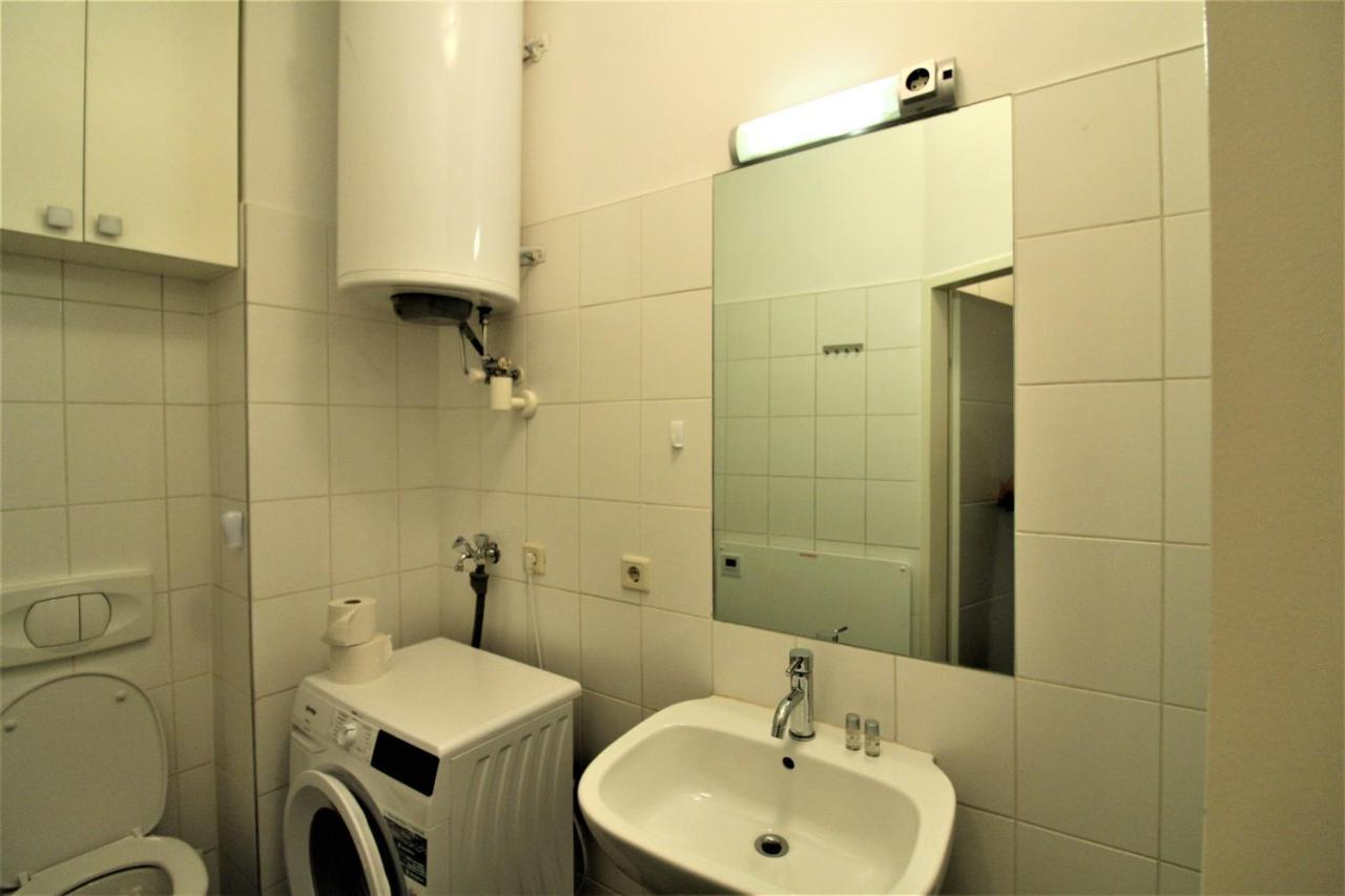 Small Studio Close To City Center Βιέννη Εξωτερικό φωτογραφία